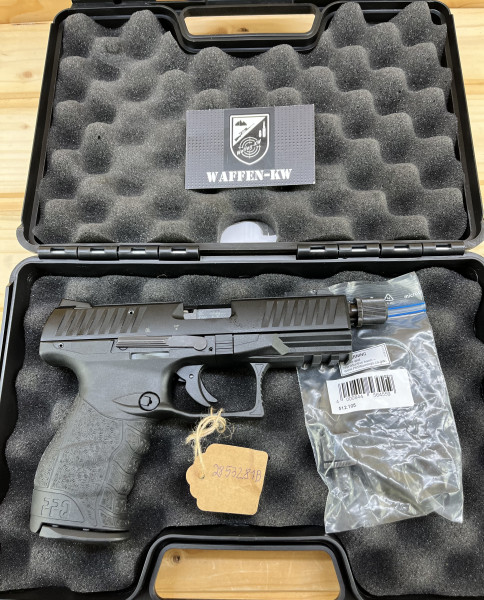 Vorführwaffe Walther halbautom. Pistole PPQ M2 Tactical .22lr 4,6" 12R mit SD-Adapter WA