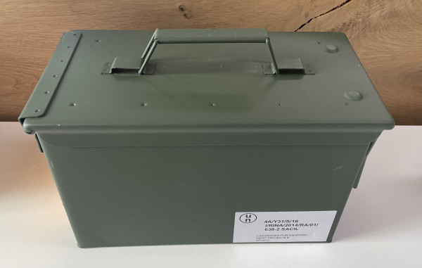 Military Kiste Munitionskiste Metallkiste Metallbox Transportbox grün