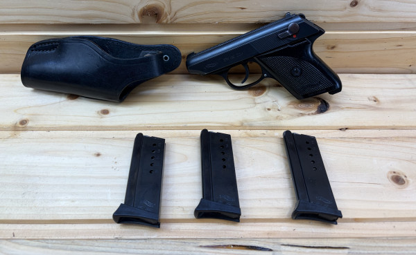Carl Walther TPH .22lr mit 3x Magazinen und Lederholster