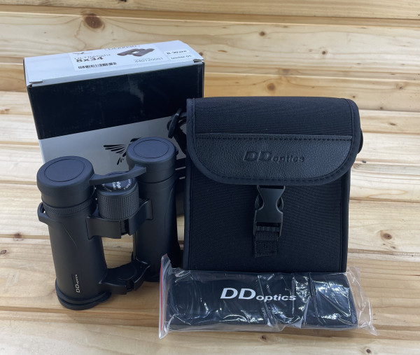 BWare DDoptics 440120001 Fernglas Ultralight 8x34 inklusive Tasche und Trageriemen V565