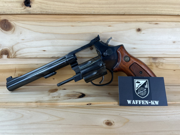 Taurus - Brasil, KK - Revolver .22lr, 6" Lauflänge, Holzgriffschalen