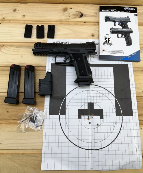 Vorführwaffe Carl Walther Q5 Match SF Black Ribbon 9x19 Pistole