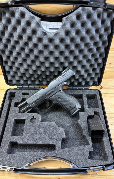 Vorführwaffe Walther halbautom. Pistole Q4 Steelframe SF 9x19 PS INT 9mm Luger